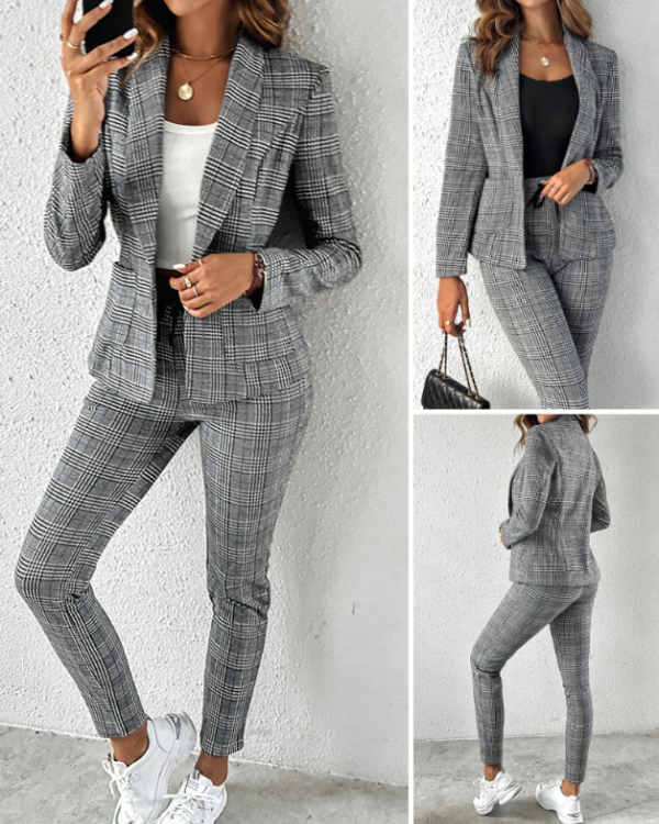Frédérique | Ensemble Blazer & Pantalon à Carreaux