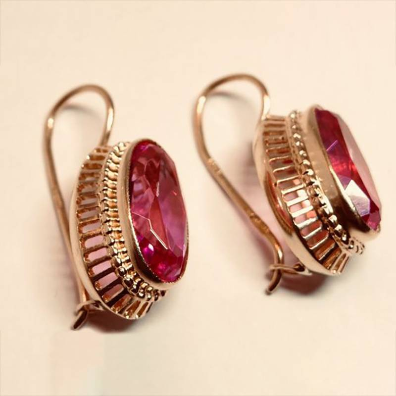 Berthe | Boucles d'oreilles en cristal rose vintage