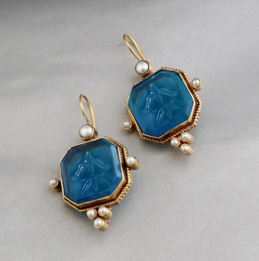 Aline | Boucles d'oreilles vintage Maeble avec pierre verte et perle